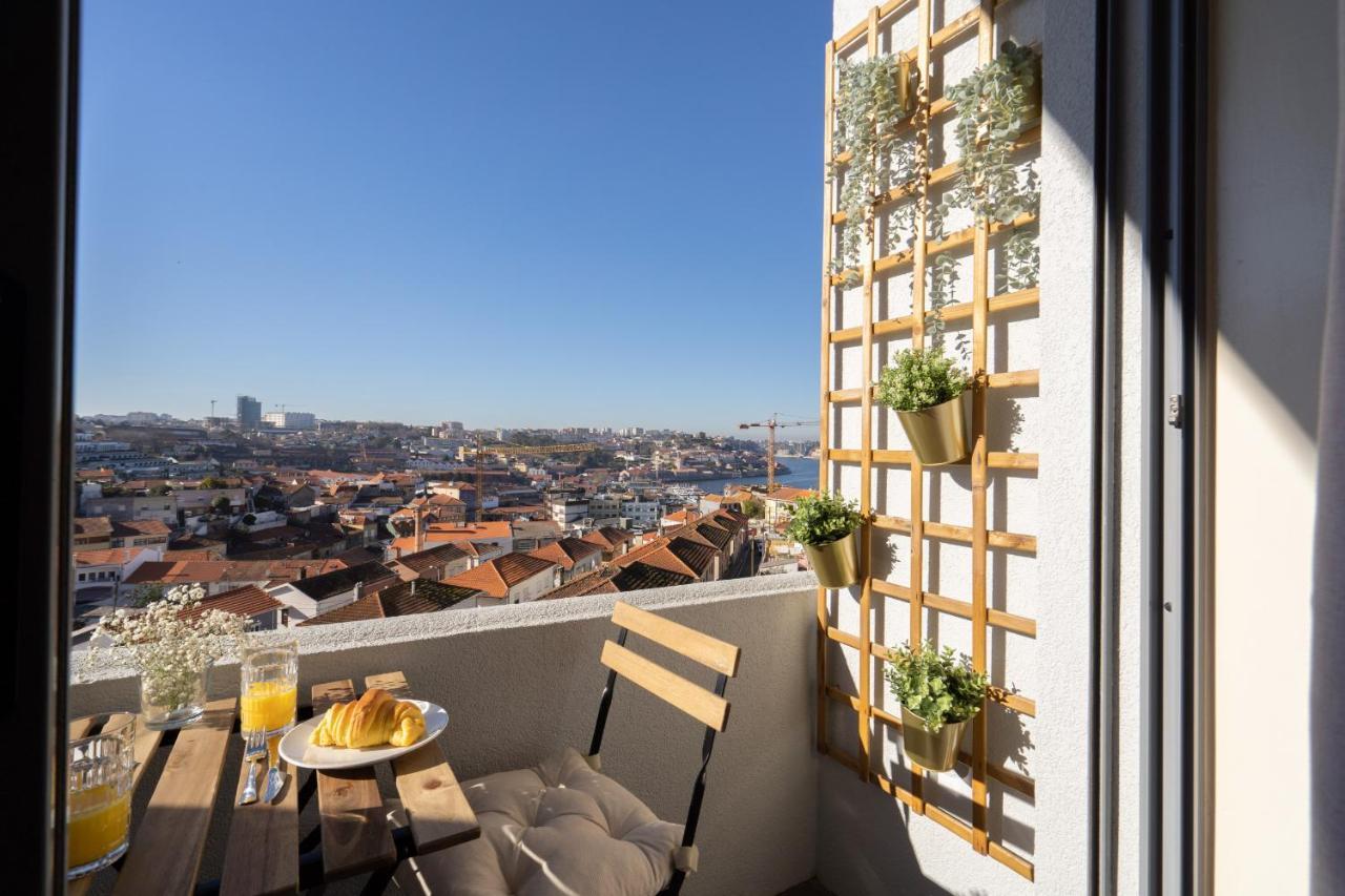 Gaya Avenue Flats - Elegant Contemporary Flats With Balcony Apartamento Vila Nova de Gaia Exterior foto