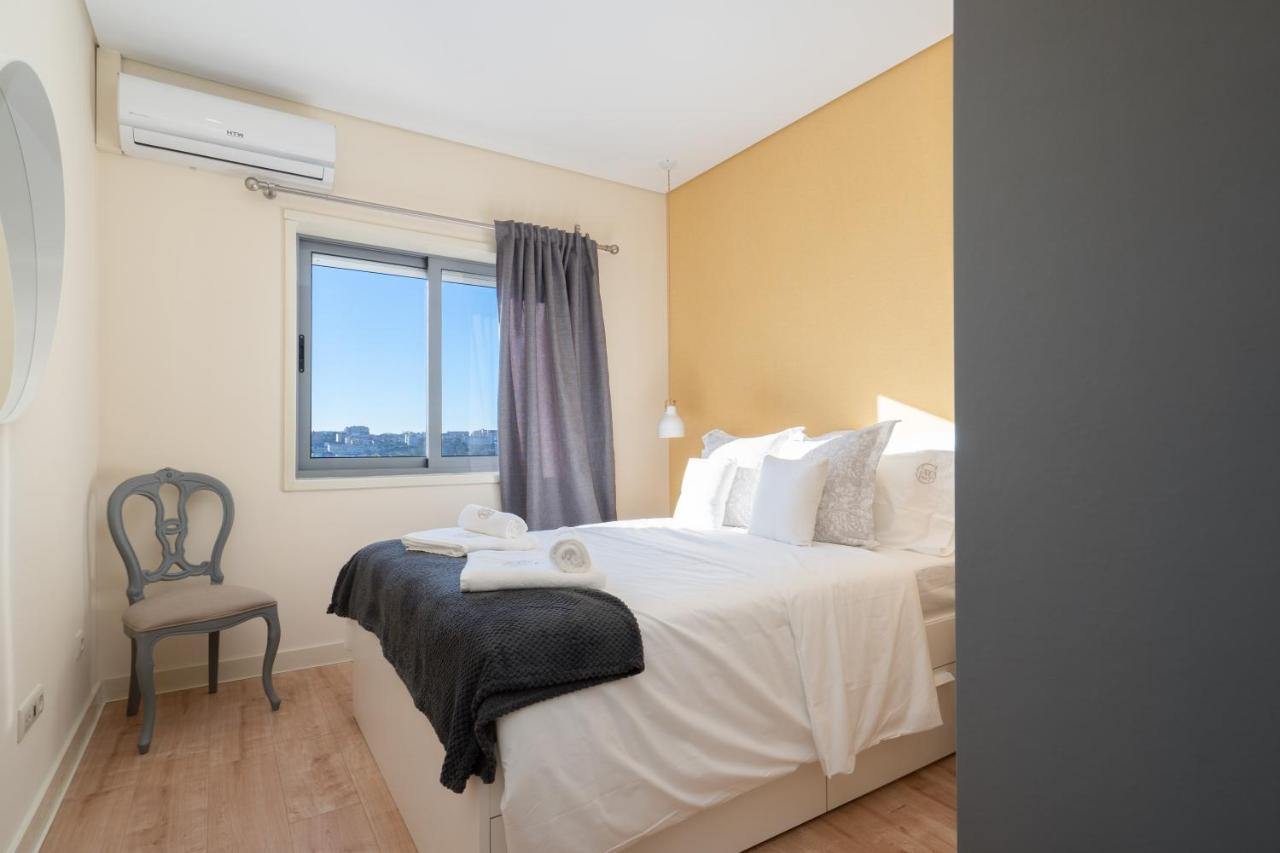 Gaya Avenue Flats - Elegant Contemporary Flats With Balcony Apartamento Vila Nova de Gaia Exterior foto