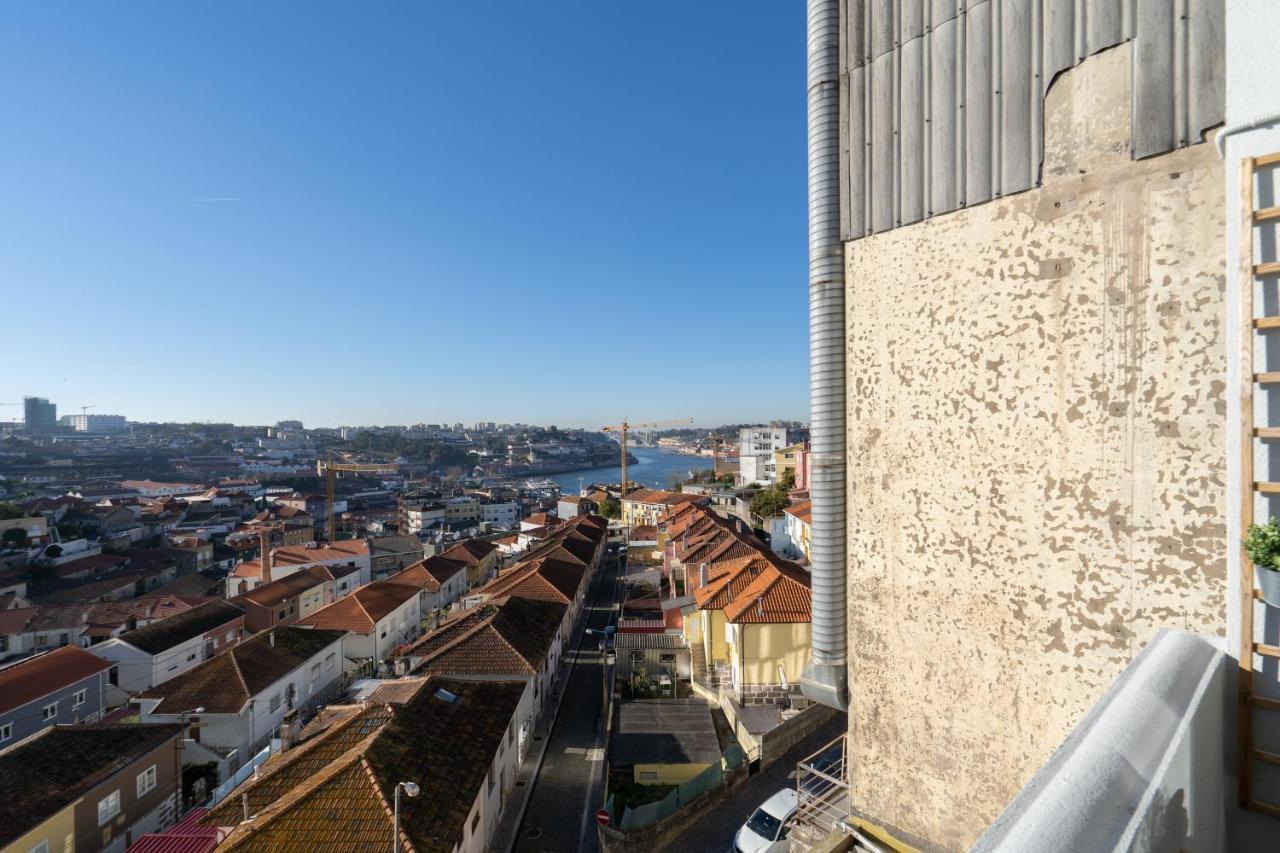 Gaya Avenue Flats - Elegant Contemporary Flats With Balcony Apartamento Vila Nova de Gaia Exterior foto