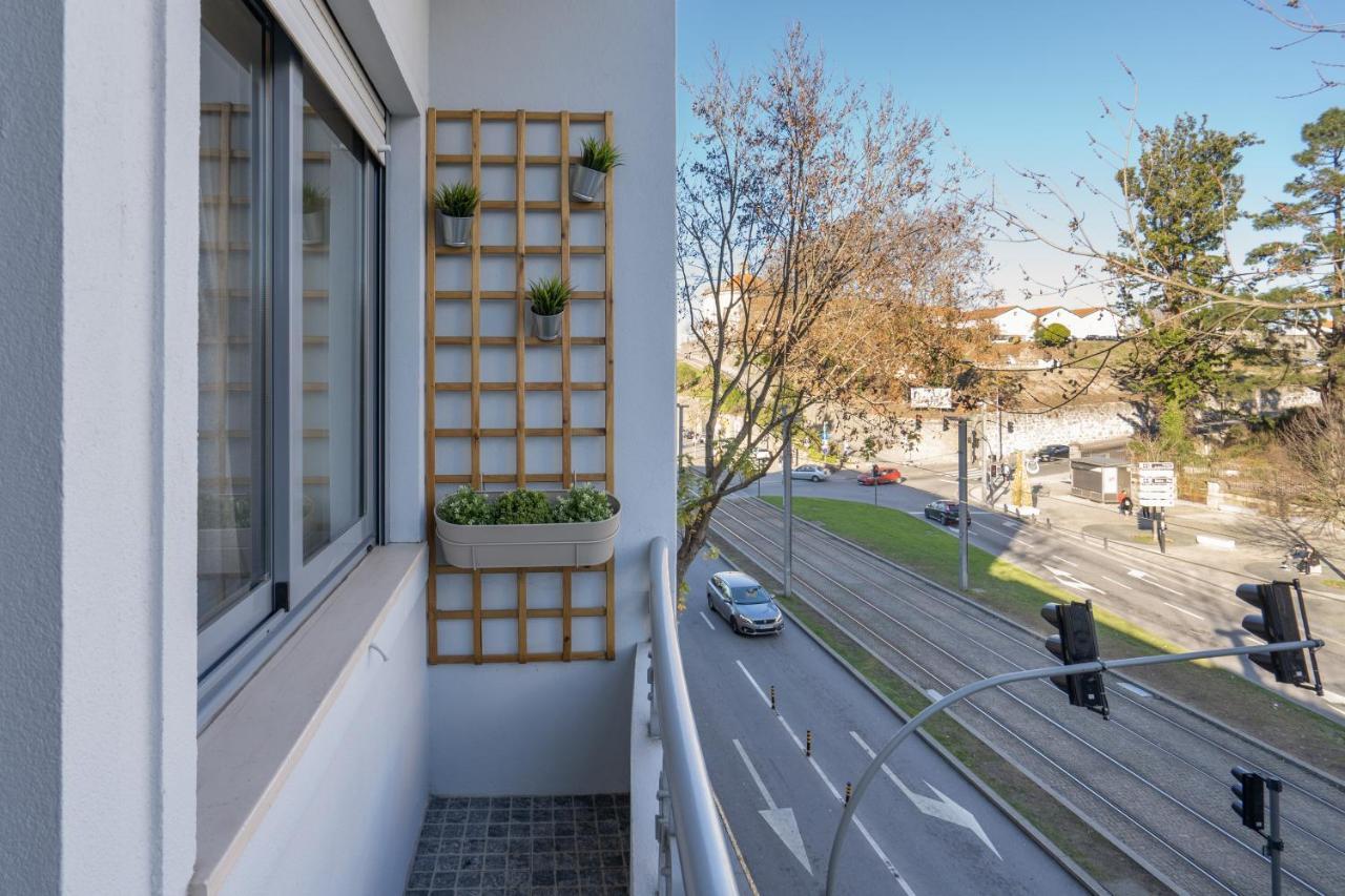Gaya Avenue Flats - Elegant Contemporary Flats With Balcony Apartamento Vila Nova de Gaia Exterior foto