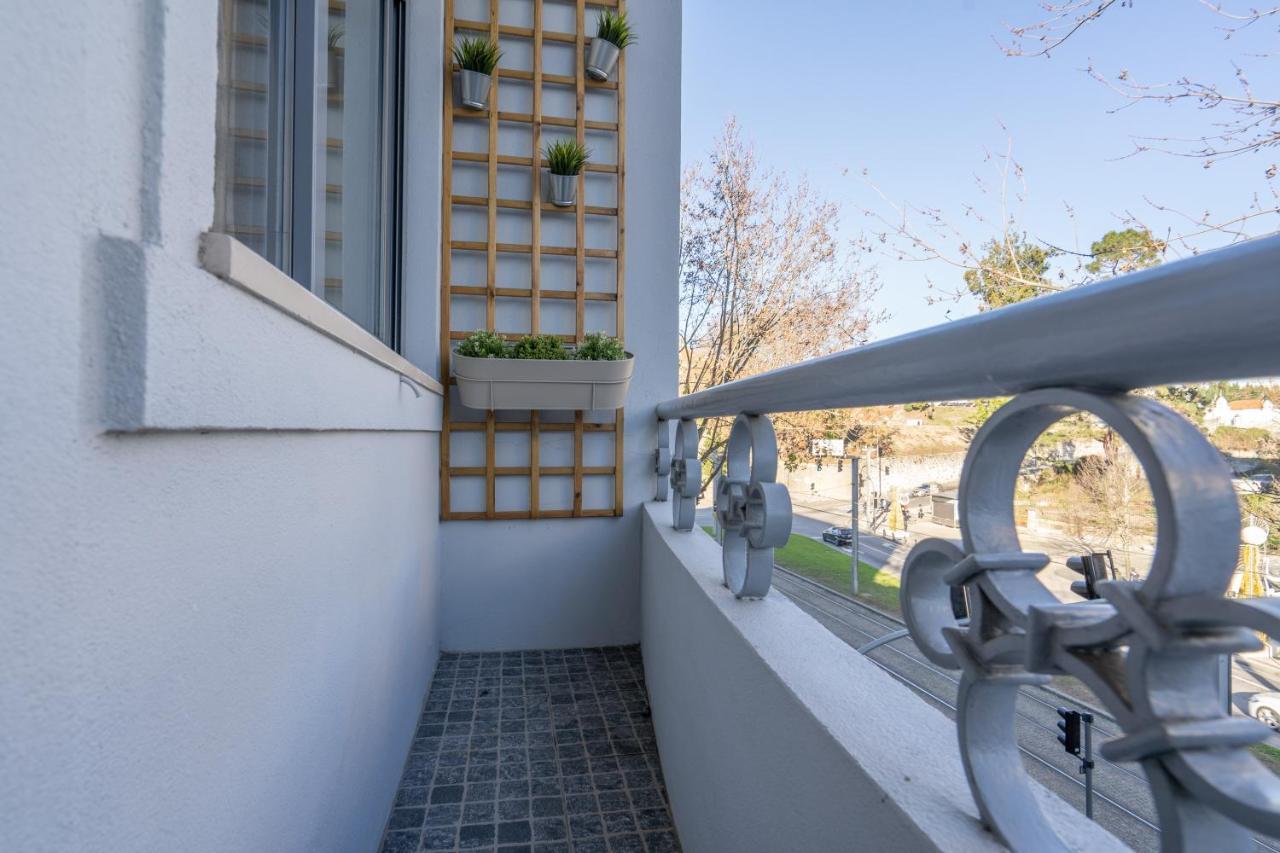 Gaya Avenue Flats - Elegant Contemporary Flats With Balcony Apartamento Vila Nova de Gaia Exterior foto